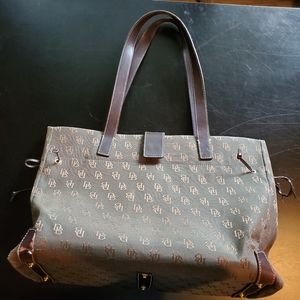 Dooney & Bourke tote